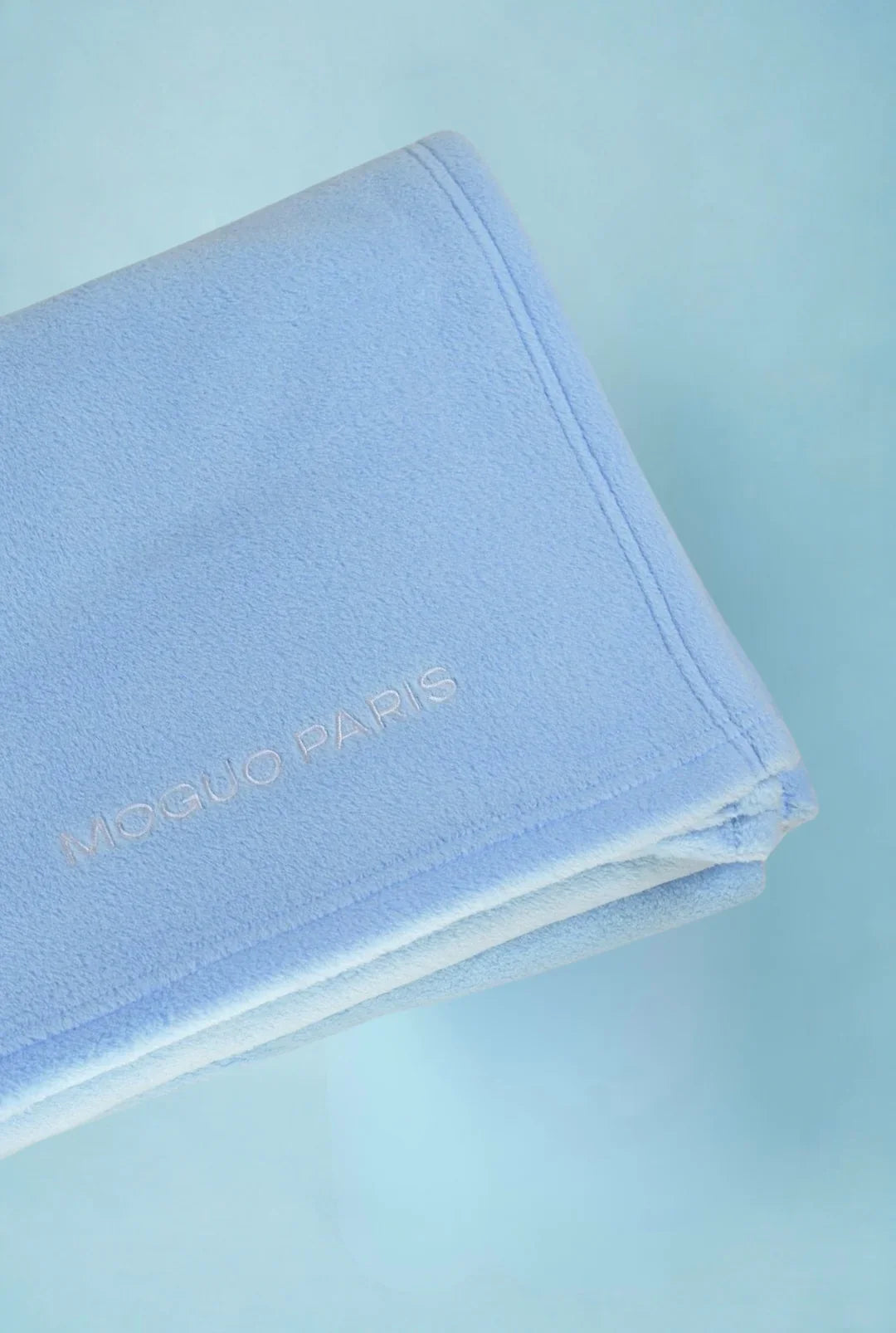 Plaid en Coraline ultra moelleux XL - bleu ciel
